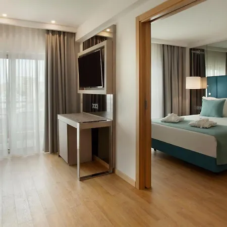 Отель Turim Presidente 4*